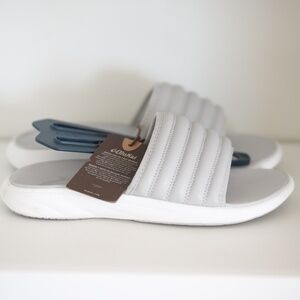 BRAND NEW MENS OLUKAI KOMO SLIDE SANDALS GRAY SILVER SIZE US 8 EU 41